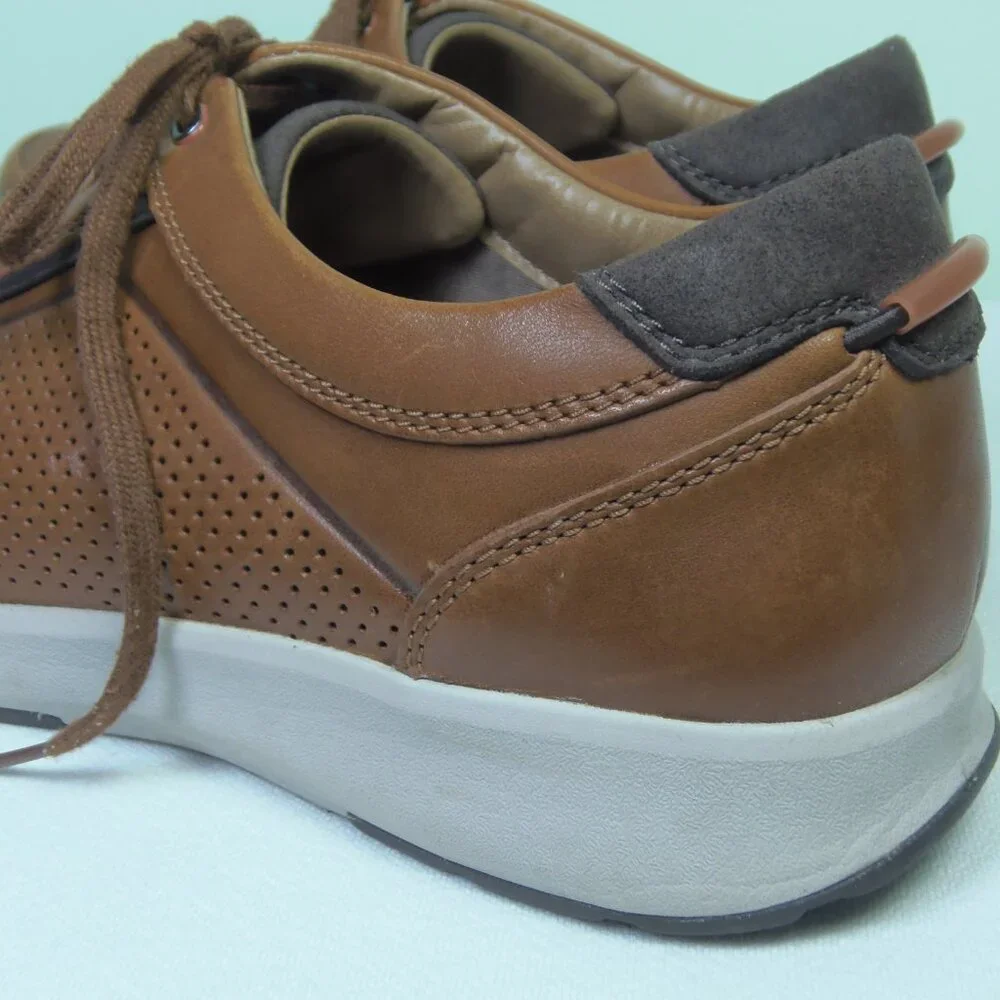 Clark's UNStructured Men's 11.5 Lace Up Brown Shoes Casual Date Eclectic Grandpa